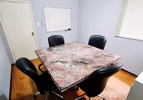 Sala Onix – Privativa com acomodação para até 4 pessoas - Cambuí – Campinas